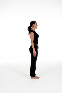 Exhala para Tadasana