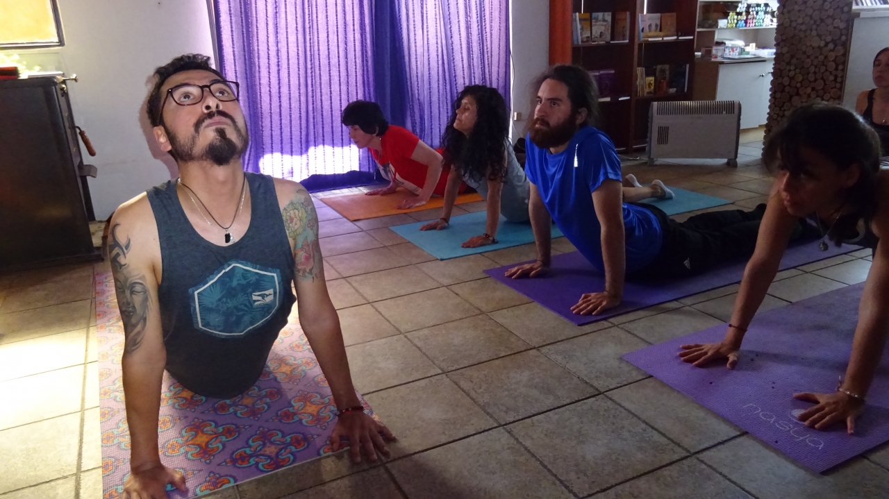 Certificación de Instructor@s de Yoga, Chillán y Los Ángeles 06-02-2019